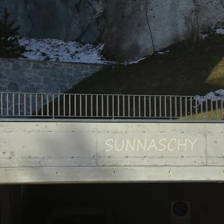 Daire Sunnaschy